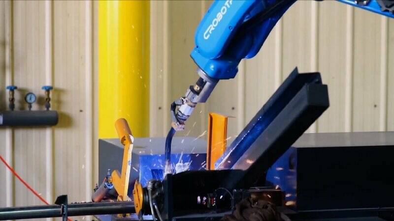 济宁兖州:机器人助生产 实现企业开门红