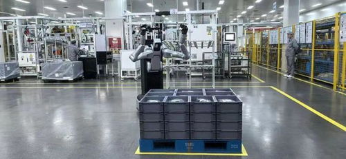 人形机器人加速融入工厂 以上海浦东工业机器人制造场景为例